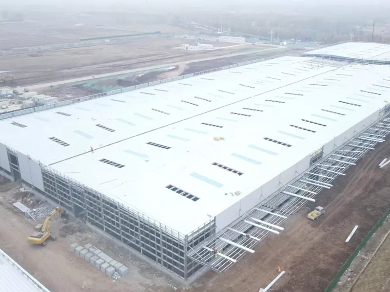Why Choose a Prefab Metal Warehouse Building for Your Business?